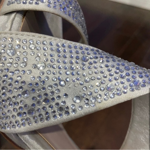 Le chateau heels - Picture 5 of 6